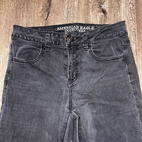 AMERICAN EAGLE Jeans Women’s Size 4 Black Hi-Rise Jegging Super Super Stretch - Picture 2 of 7